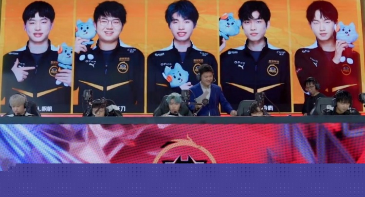 现年17岁！donk游戏时长即将达到15000小时