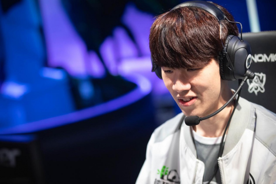 CSGO数据统计：S1mple与家人团聚后数据表现直线上升